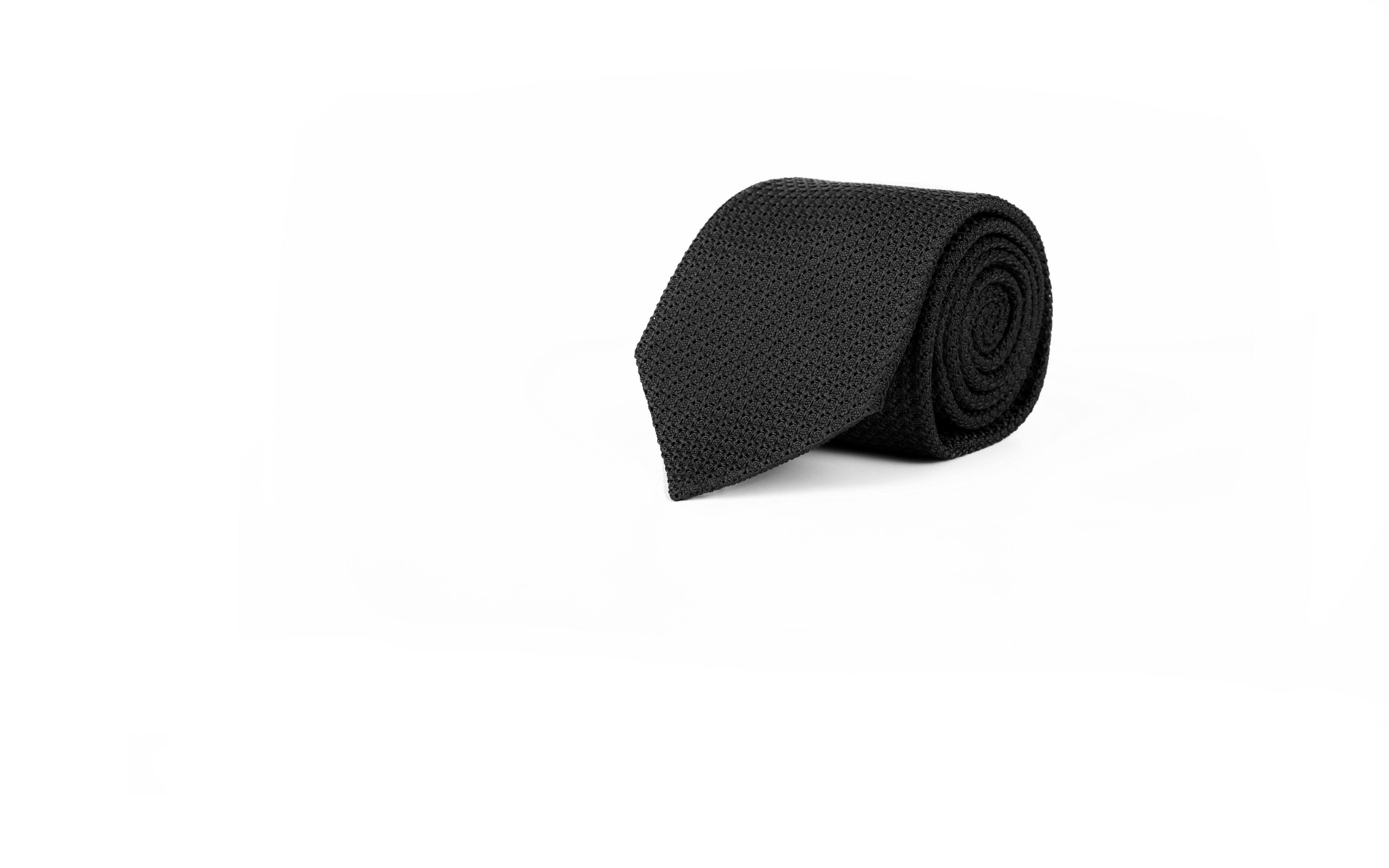 Black 100% Grenadine Silk Tie