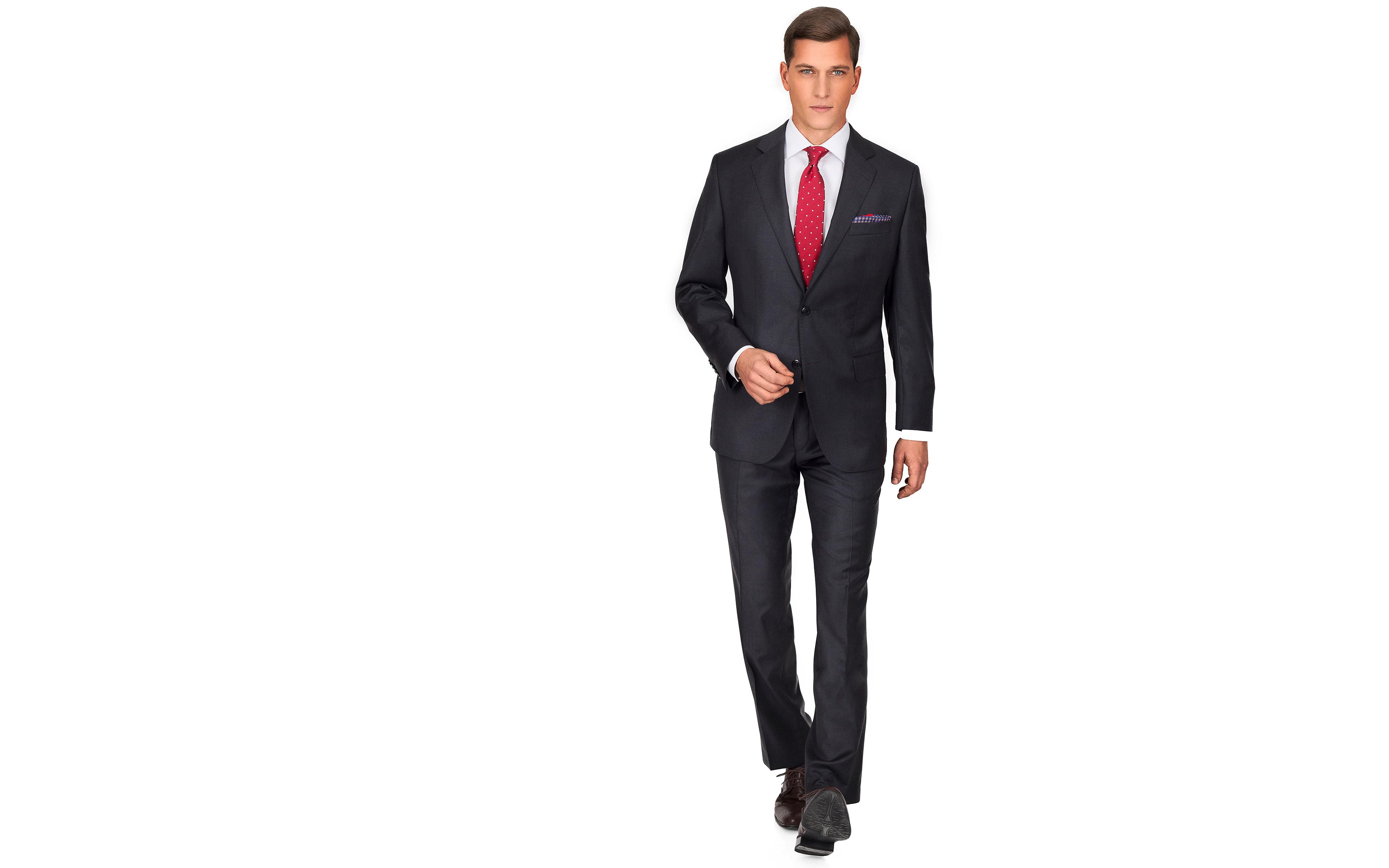 Suit in Solid Charcoal Wool